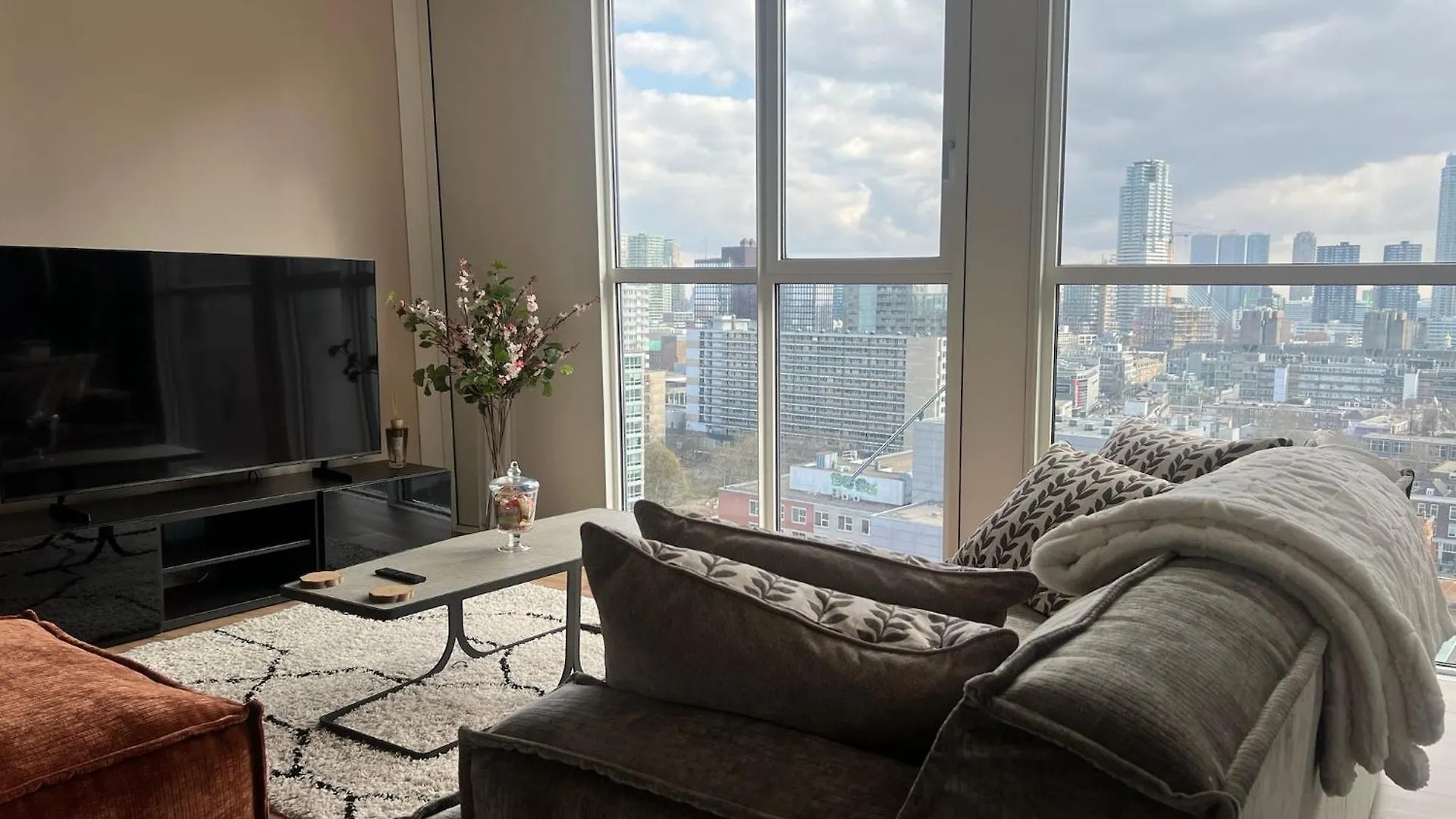 Luxury Apartment In The City Center Rotterdam 0*,  Niederlande